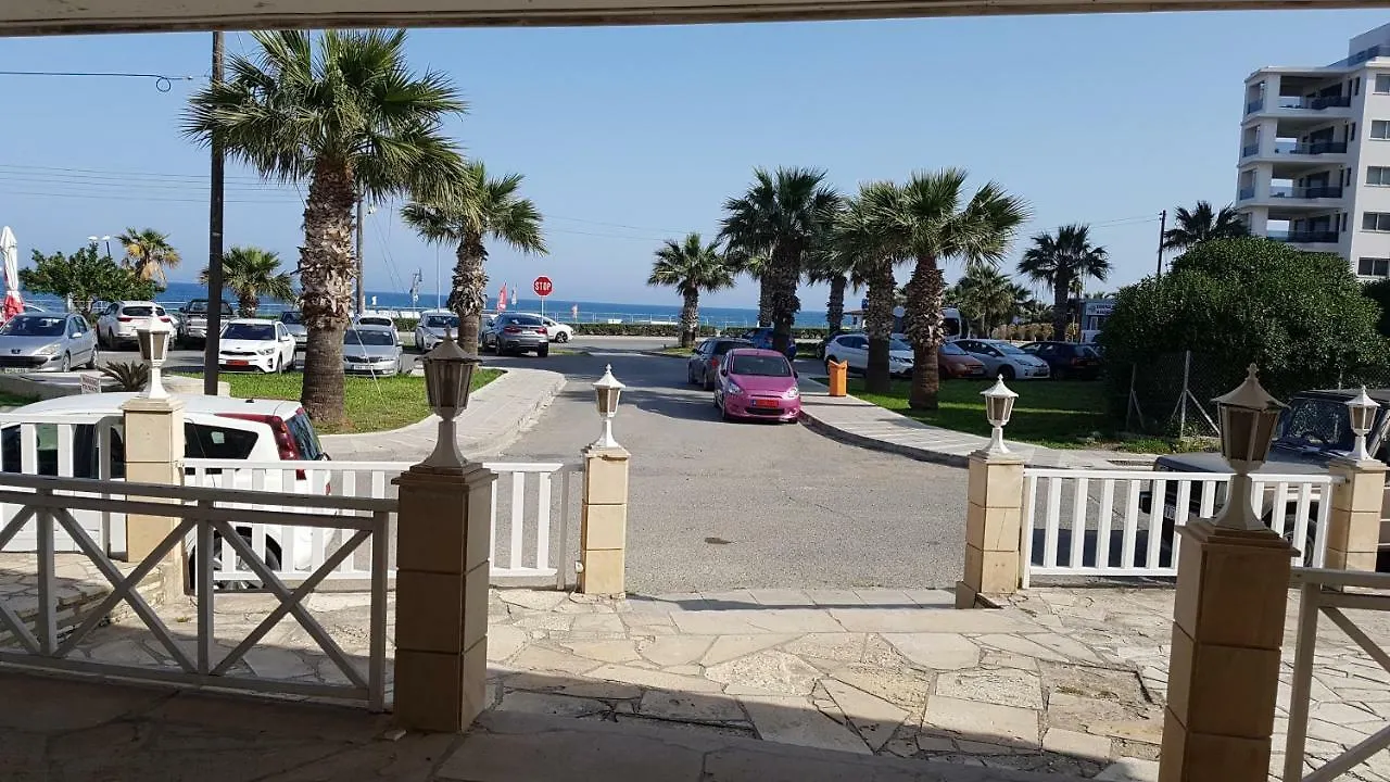 Zorbas No 2 Apartment Larnaca Cyprus