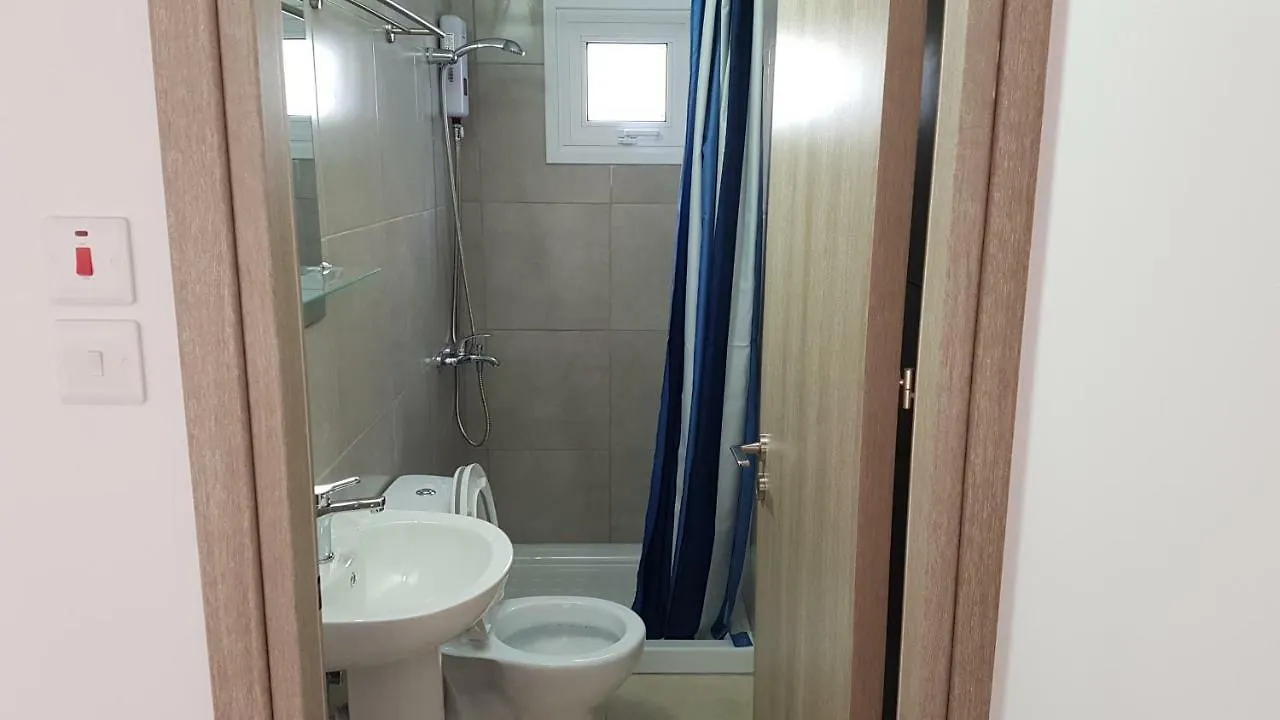 Zorbas No 2 Apartment Larnaca 0*,