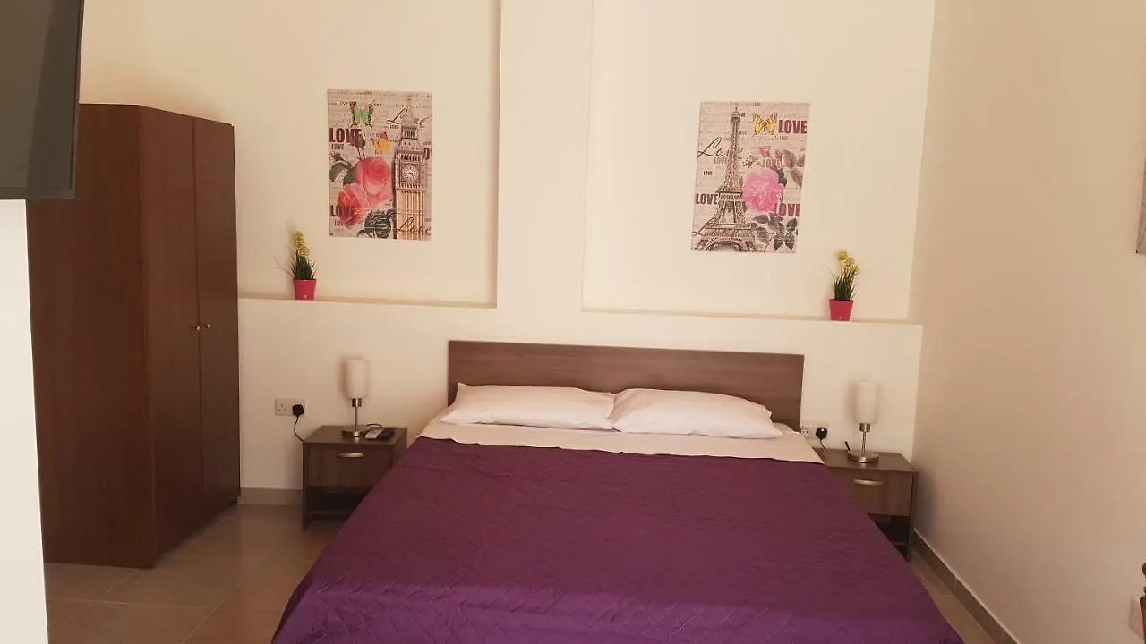 Zorbas No 2 Apartment Larnaca